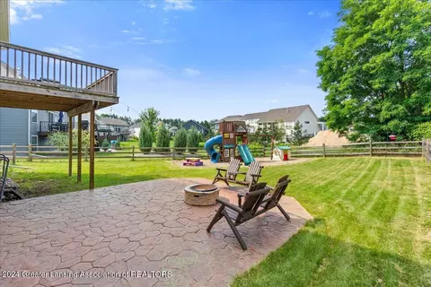 16920 Willowbrook Dr, Haslett, MI 48840 photo 36