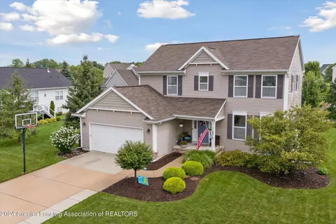 1185 Lobelia Ln, Dewitt, MI 48820