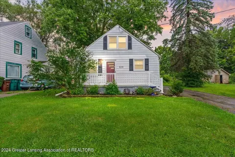 628 Denver Ave, Lansing, MI 48910