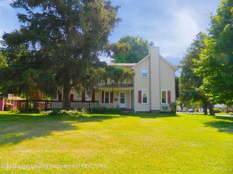 509 E Church St, Williamston, MI 48895