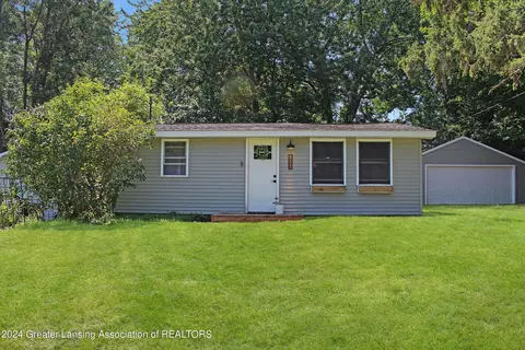 811 Elmwood, Dewitt, MI 48820 photo 23