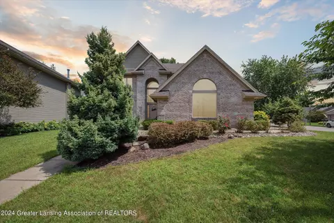 Exterior - 16875 Meadowbrook Dr, Haslett, MI 48840 photo 6 of 6