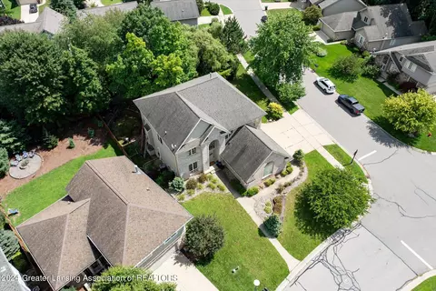 View/Area - 16875 Meadowbrook Dr, Haslett, MI 48840 photo 2 of 8