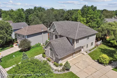 View/Area - 16875 Meadowbrook Dr, Haslett, MI 48840 photo 6 of 8