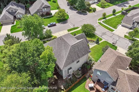 View/Area - 16875 Meadowbrook Dr, Haslett, MI 48840 photo 4 of 8