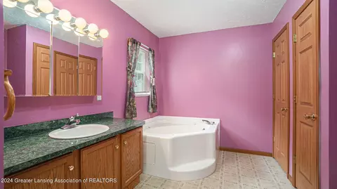 Bath - 5501 E Haskell Lake Rd, Harrison, MI 48625 photo 1 of 2