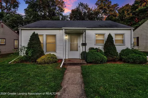 1532 Roselawn Ave, Lansing, MI 48915
