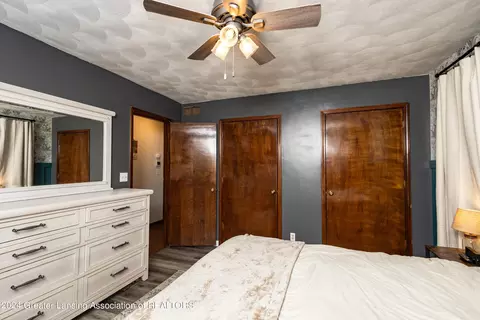 Bedroom - 9082 S Wacousta Rd, Dewitt, MI 48820 photo 2 of 7