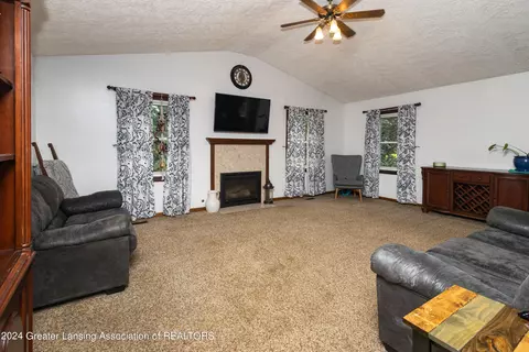 Living - 9082 S Wacousta Rd, Dewitt, MI 48820 photo 1 of 1
