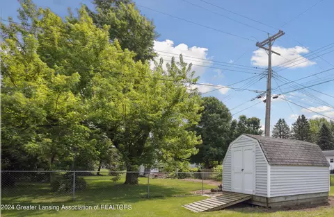 8705 Juniper St, Lansing, MI 48917 photo 44