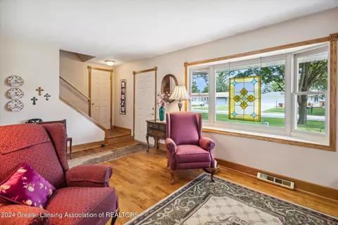 8705 Juniper St, Lansing, MI 48917 photo 8