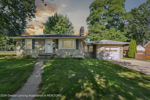 1818 Clifton Ave, Lansing, MI 48910