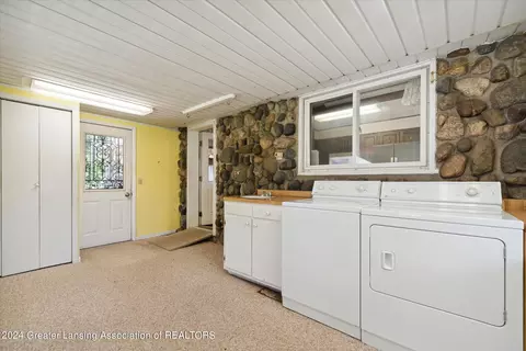 344 Elm St, Dimondale, MI 48821 photo 15