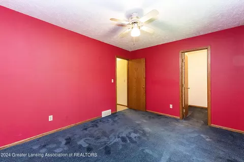 Bedroom - 12297 S Beardslee Rd, Perry, MI 48872 photo 7 of 7