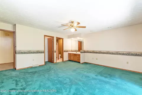 Bedroom - 12297 S Beardslee Rd, Perry, MI 48872 photo 3 of 7