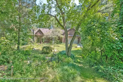 Exterior - 12297 S Beardslee Rd, Perry, MI 48872 photo 1 of 2