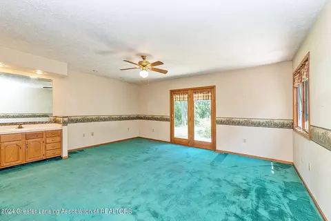Bedroom - 12297 S Beardslee Rd, Perry, MI 48872 photo 2 of 7