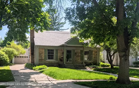 464 Butterfield, East Lansing, MI 48823