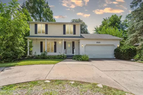 2315 W Mt Hope Ave, Lansing, MI 48911