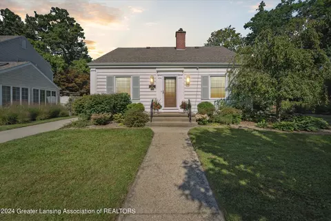 631 Kedzie St, East Lansing, MI 48823