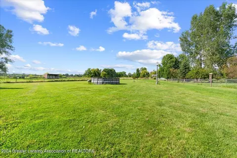 8655 Windsor Hwy, Dimondale, MI 48821 photo 12