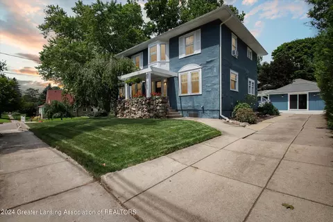 303 E Main St, Dewitt, MI 48820
