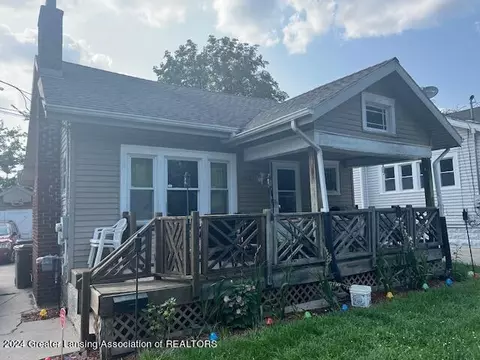 103 Fernhill Ct, Lansing, MI 48906