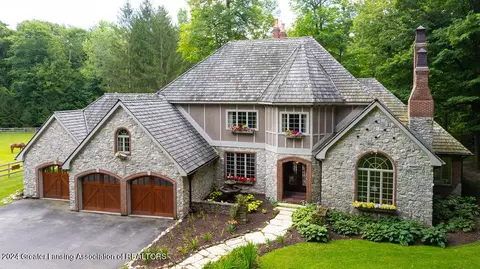 1625 Willoughby Rd, Mason, MI 48854