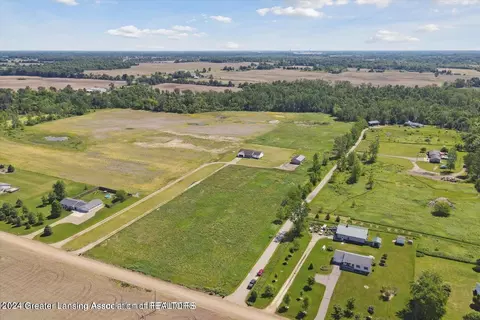 View/Area - 7140 Oneida Rd, Charlotte, MI 48813 photo 3 of 15