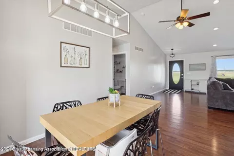 Dining - 7140 Oneida Rd, Charlotte, MI 48813 photo 1 of 1