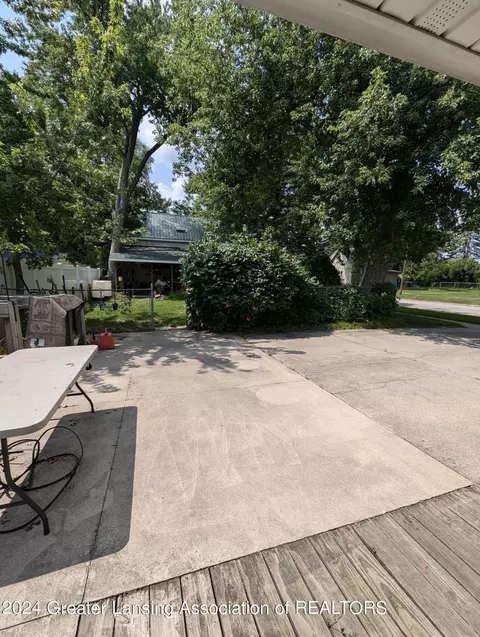 700 Maple St, Grand Ledge, MI 48837 photo 31