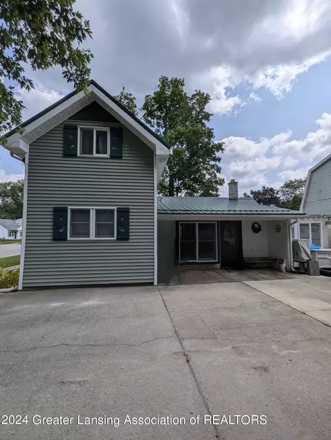 700 Maple St, Grand Ledge, MI 48837 photo 29
