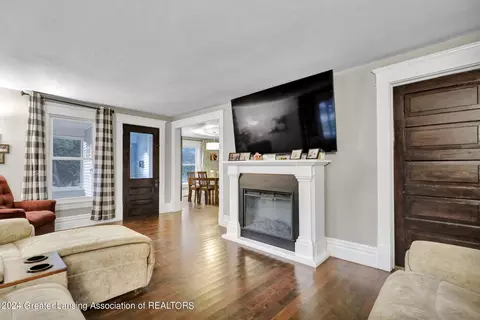 Entry Way - 210 E Main St, Dewitt, MI 48820 photo 1 of 1