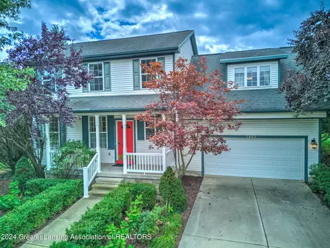 3665 Whimbrel Way, East Lansing, MI 48823