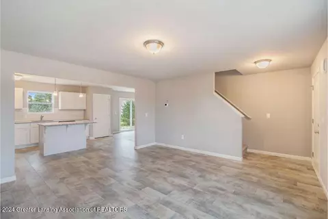 13792 Kaleidoscope Dr, Dewitt, MI 48820 photo 3