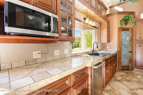 14000 S Kyle Rd, Haslett, MI 48840 photo 9