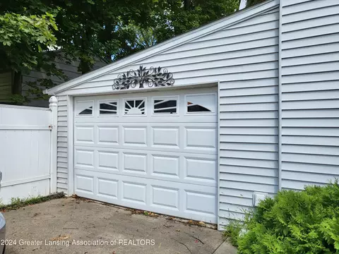 440 Jefferson St, Jackson, MI 49202 photo 4