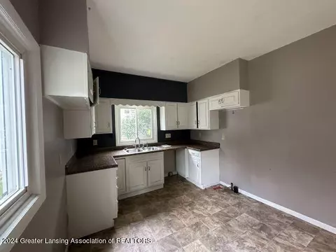 Kitchen - 808 Foote St, Jackson, MI 49202 photo 2 of 2