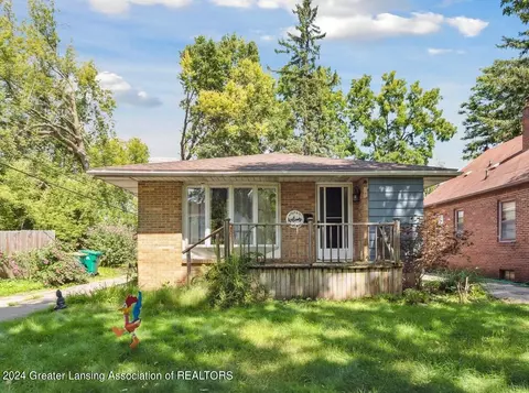 1015 Parkdale Ave, Lansing, MI 48910