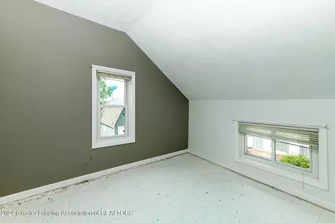 Bedroom - 400 E Sturgis St, Saint Johns, MI 48879 photo 3 of 6