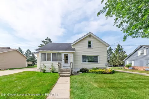 400 E Sturgis St, Saint Johns, MI 48879