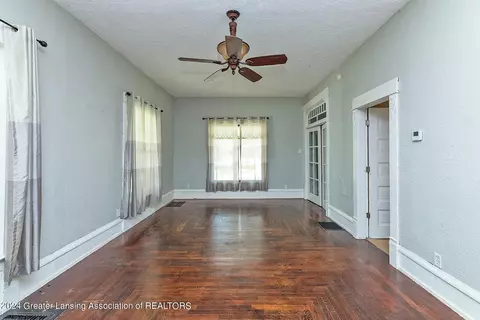 Living - 312 E Harris St, Charlotte, MI 48813 photo 2 of 6