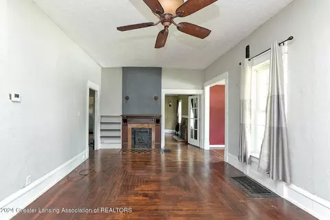Living - 312 E Harris St, Charlotte, MI 48813 photo 3 of 6