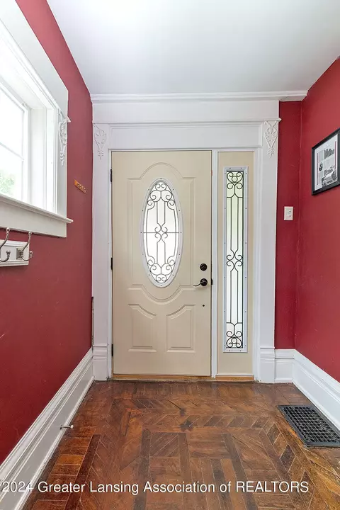 Entry Way - 312 E Harris St, Charlotte, MI 48813 photo 1 of 1