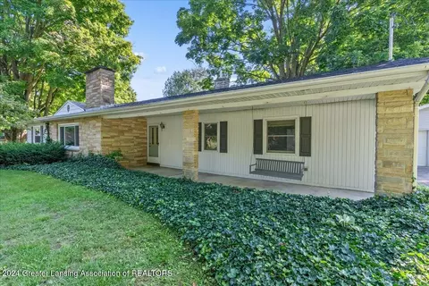 320 High St, Charlotte, MI 48813