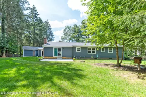 Exterior - 12327 Spruce Ln, Perry, MI 48872 photo 3 of 4