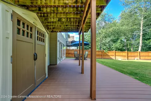 16869 Meadowbrook, Haslett, MI 48840 photo 17