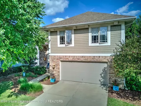 16869 Meadowbrook, Haslett, MI 48840 photo 3