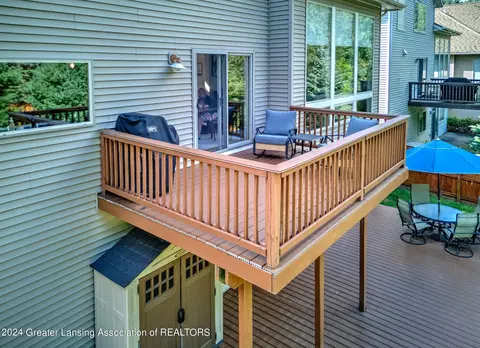 16869 Meadowbrook, Haslett, MI 48840 photo 15