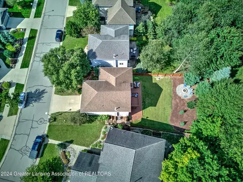 16869 Meadowbrook, Haslett, MI 48840 photo 5